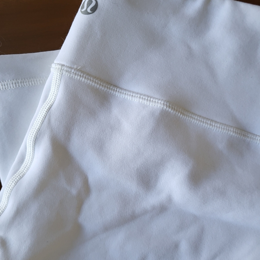 lululemon size 10 - Picture 4 of 4
